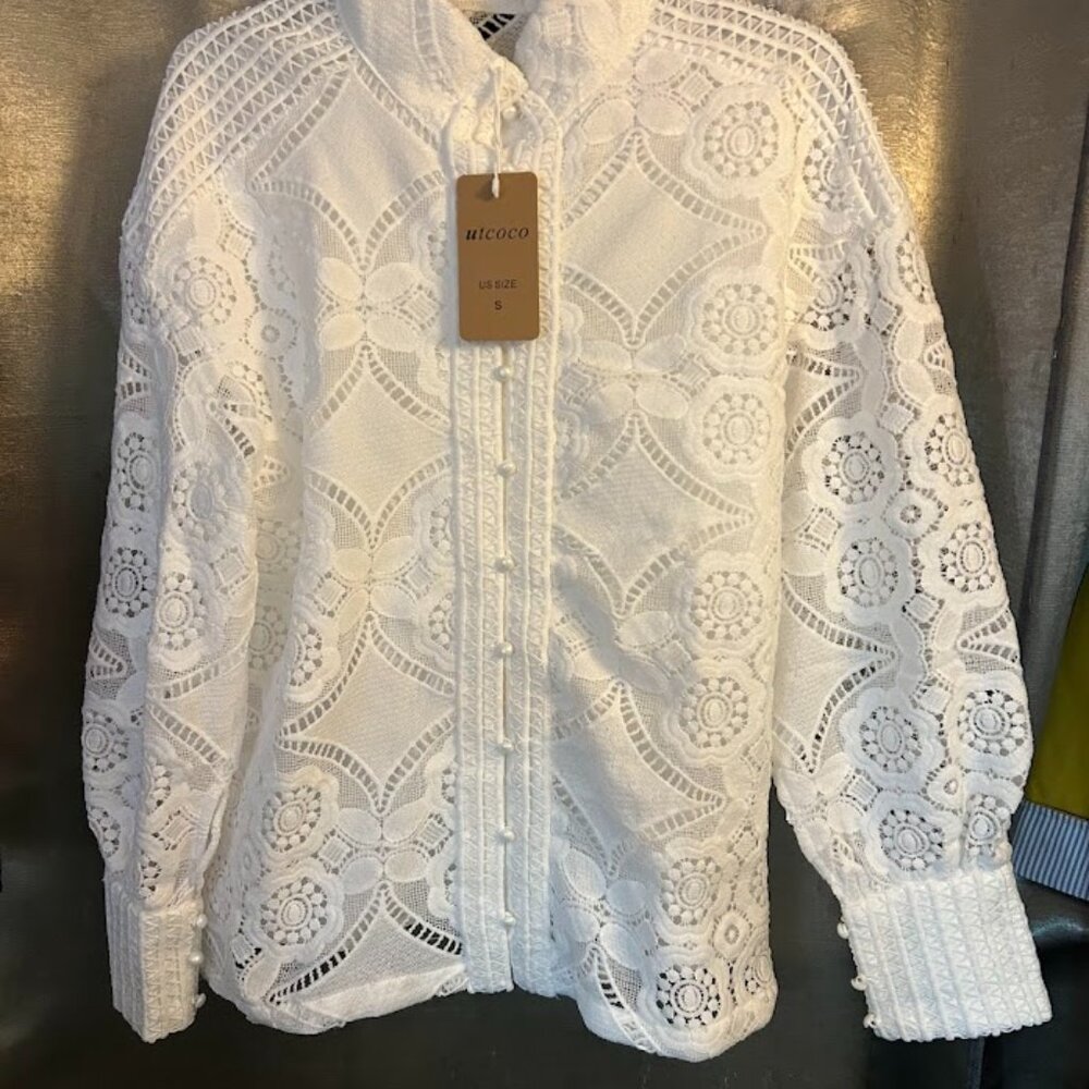 UTCOCO 2 piece white lace NWT